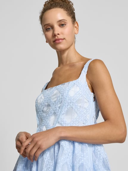 Amy Lynn Cocktailjurk met kant, model 'Lisa' Lichtblauw - 3