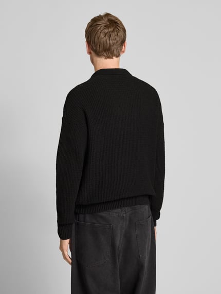 REVIEW Sweter z dzianiny z wyhaftowanym logo Czarny 5