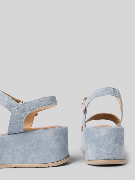 Tamaris Sandalen van leer met plateauzool Lichtblauw - 2