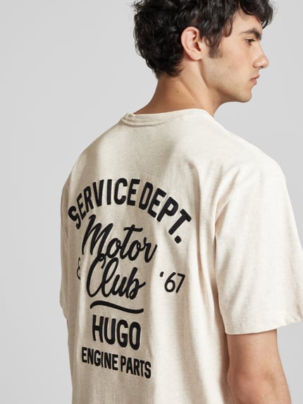 HUGO Blue T-shirt z wyhaftowanym logo model ‘Nampie’ Złamany biały 3