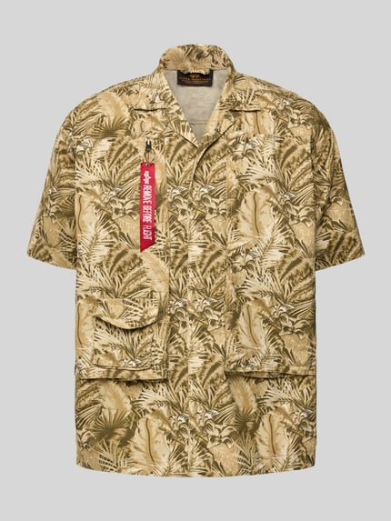 Alpha Industries Relaxed Fit Freizeithemd mit Pattentasche Modell 'Honolulu' Beige 2
