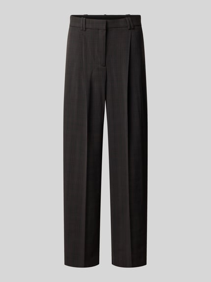 Produktfoto, Wide Fit Stoffhose aus elastischem Viskose-Mix Modell 'VITORIA' von MANGO, dunkel kariert, mit Gürtelschlaufen, Bügelfalten und Knopf-Reißverschluss, Stoff mit glatter Textur, Bundweite und Innenbeinlänge bei Größe 36 im Kontext
