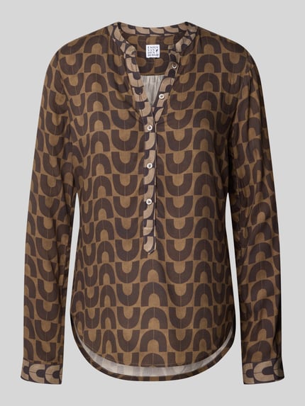 Produktfoto, Regular Fit Blusenshirt aus Viskose mit Knopfleiste von Emily Van den Bergh im Allover-Look, braun-beige Muster.