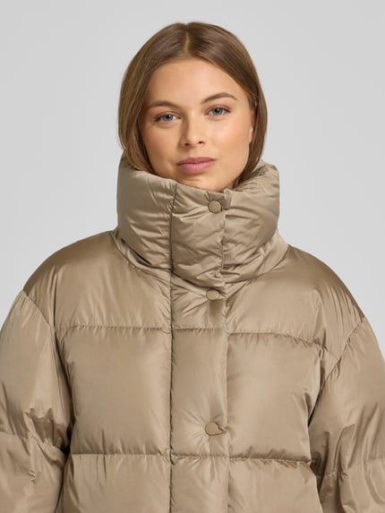 GANT Relaxed Fit Daunenjacke mit Stehkragen Camel 3