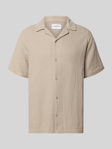 Produktfoto, Relaxed Fit Freizeithemd mit Strukturmuster von Lindbergh in Beige, Reine Baumwolle, Reverskragen, Kurzärmelig, durchgehende Knopfleiste