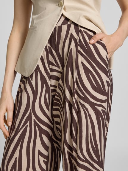 MANGO Stoffhose aus Viskose-Mix im Allover-Look Modell 'NIKITA' Black 3