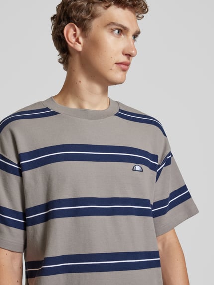 ellesse T-Shirt mit Label-Patch Modell 'COVANA' Mittelgrau 3