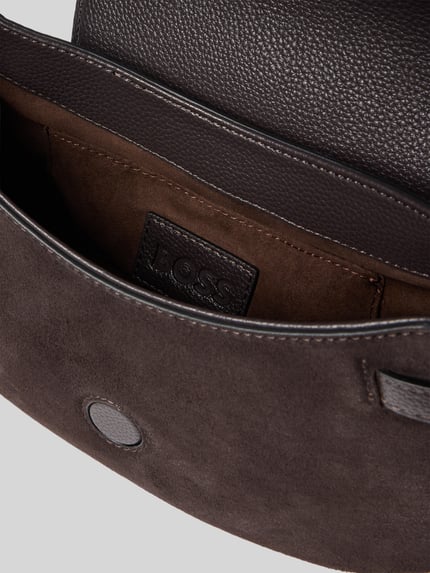 BOSS Umhängetasche mit Logo-Applikation Dunkelbraun 4