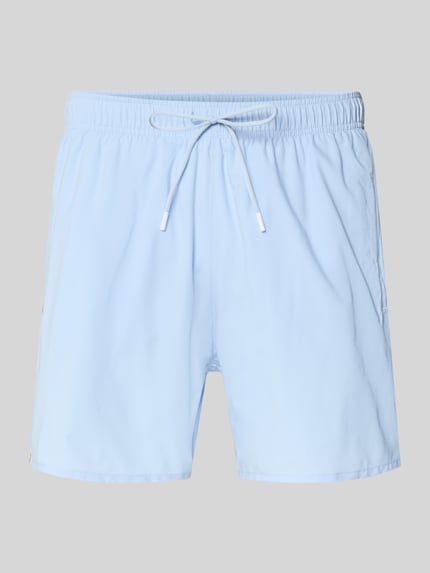 Produktfoto, Badeshorts mit Label Stitching Modell 'Iconic' von BOSS, Optik: Unifarben, Signature-Streifen, Bundabschluss: Elastisch, Tunnelzug, Gesäßtasche, seitliche Eingrifftaschen, Materialverarbeitung: Stretch