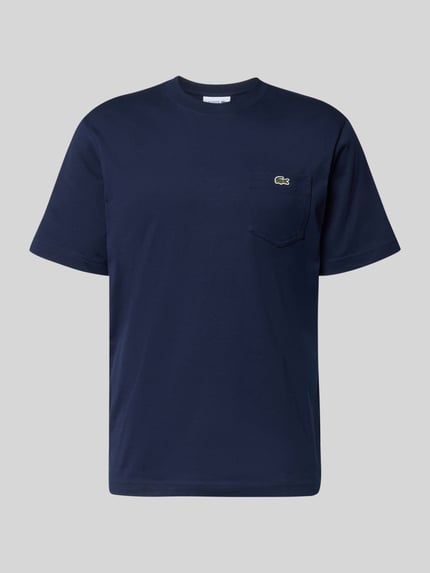 Produktfoto, Regular Fit T-Shirt aus reiner Baumwolle von Lacoste, Optik: Unifarben, Passform: Regular-Fit, Logo-Stitching, Label-Print, Rundhals-Ausschnitt, Material: Reine Baumwolle