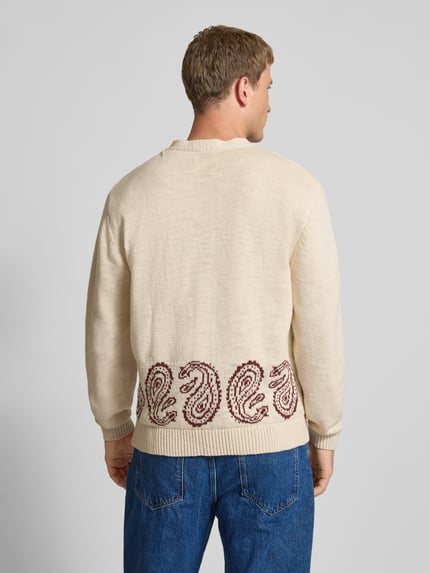 REVIEW Strickjacke mit V-Ausschnitt Ecru 5