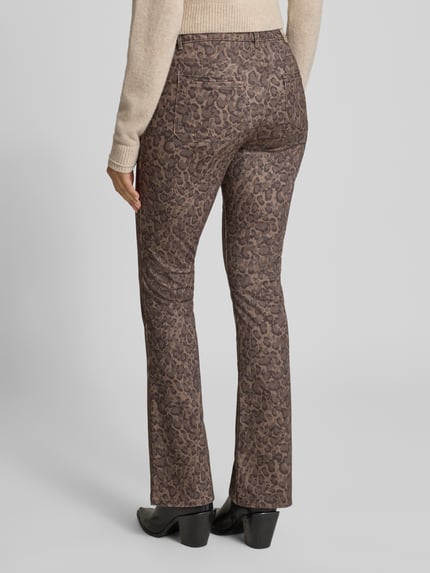 Brax Flared Stoffhose mit Gesäßtaschen Modell 'SHAKIRA' Dunkelbraun 5