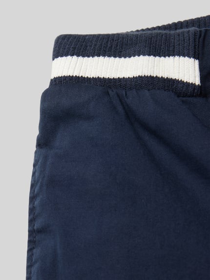 s.Oliver RED LABEL Bermudy o kroju regular fit z mieszanki bawełny model ‘PELLE’ Granatowy 2