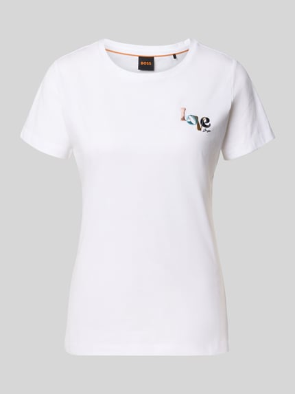Productfoto, wit regular fit T-shirt van katoen model 'E_ELOVE_5' van BOSS Orange met kleine gekleurde print op borst