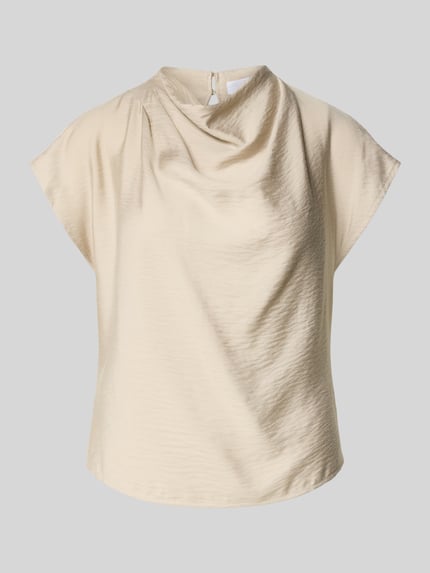 Produktfoto, Drapiertes Blusentop aus Modal-Mix von Jake*s Collection in Beige mit fließender Struktur, Kappärmel, Regular Fit, 58 cm Rückenlänge.