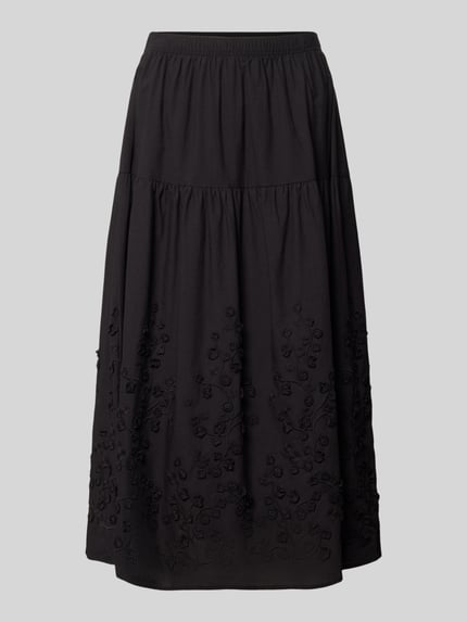 Produktfoto, czarny Midirock mit Stitchings Modell 'FAHIMA' von Soyaconcept, z czystej bawełny, linia A, elastyczny pas, Szerokość w rozmiarze S: 36 cm, długość całkowita S: 83 cm, matowa tekstura, wyraźne szwy