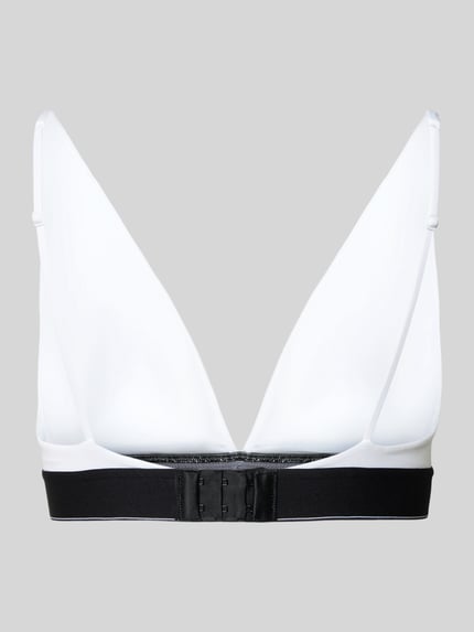 Produktfoto, biały Slim Fit BH mit Logo-Stitching von Calvin Klein Underwear, elastyczny materiał, krój slim fit, haftowane logo, zapięcie na haftki, regulowane ramiączka, czarne detale