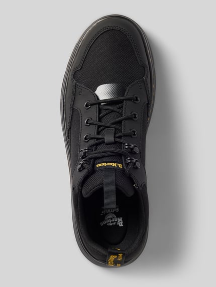 Produktfoto, zwarte Heren veterschoenen uit Leermix met afgeronde vorm, vetersluiting, labeldetail, contrastnaad, profielzool, hakhoogte 4 cm, schachthoogte 7 cm, schachtbreedte 9 cm, Model 'Reeder' van Dr. Martens