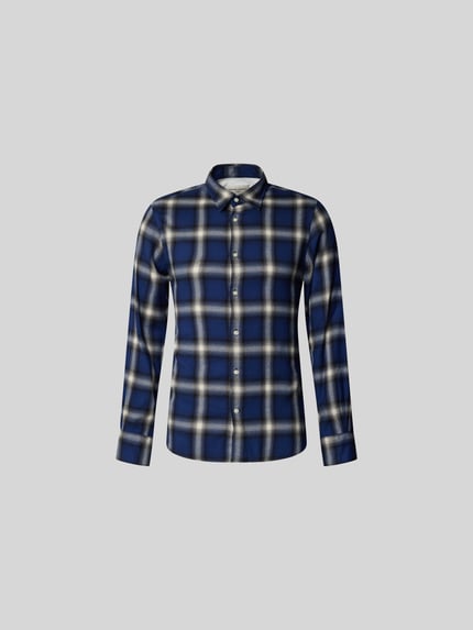 Slim fit vrijetijdsoverhemd met kentkraag Shop The Look MANNEQUINE