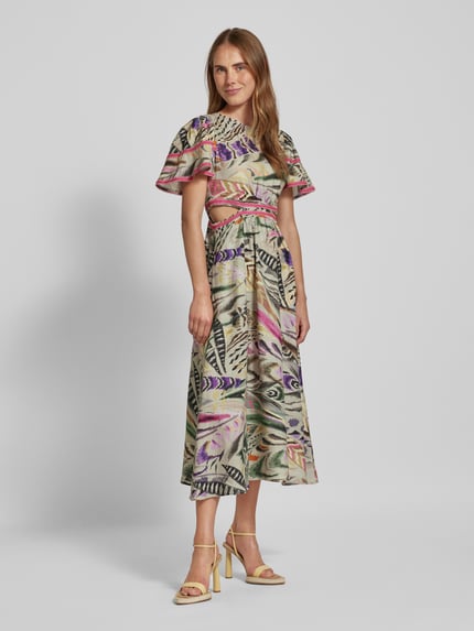SWING Tailliertes Maxikleid aus reinem Leinen Gruen 1