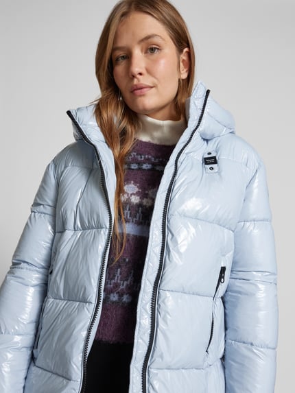 Blauer USA Steppjacke mit Label-Detail Hellblau 3