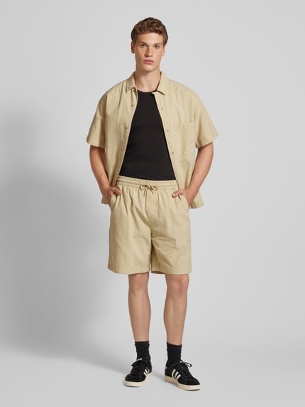 Calvin Klein Jeans Koszula casualowa o kroju regular fit z kieszenią na piersi Beżowy 1