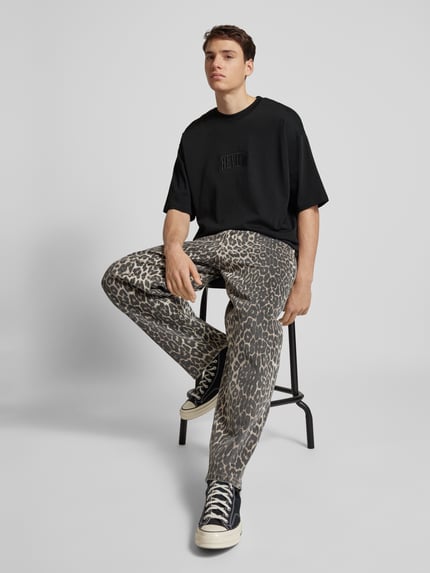 REVIEW T-shirt met labelstitching Zwart - 1