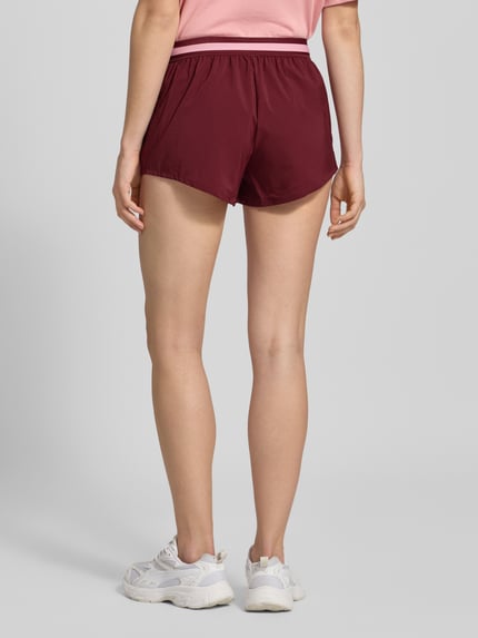 PUMA Shorts mit elastischem Bund Bordeaux 5