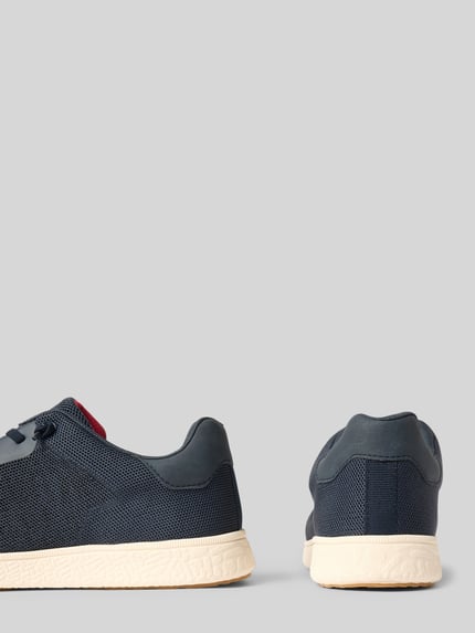 Productfoto, Sneaker met Logo model 'Victory' van bugatti voor heren, donkerblauw met afgeronde punt, vetersluiting, logoprint, hakhoogte maat 44: 3 cm, schachthoogte maat 44: 8 cm, schachtbreedte maat 44: 10 cm