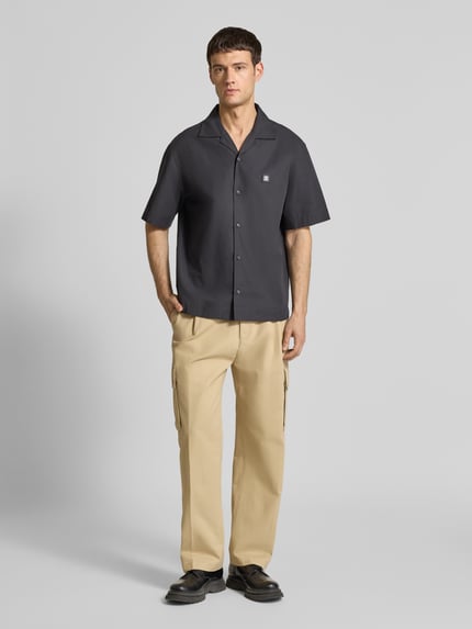 HUGO Koszula casualowa o kroju oversized z czystej bawełny model ‘ESPINO’ Czarny 1