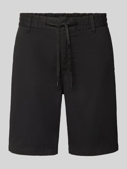 Produktfoto, Tapered Chinoshorts aus Baumwoll-Mix von BOSS Orange, efekt: jednolity kolor, krój tapered, naszywka z logo, szlufki na pasek, zapięcie na guzik i ukryty zamek błyskawiczny, elastyczny ściągacz, tunel, 5 kieszeni, wykończenie materiału: splot twill, mieszanka bawełny