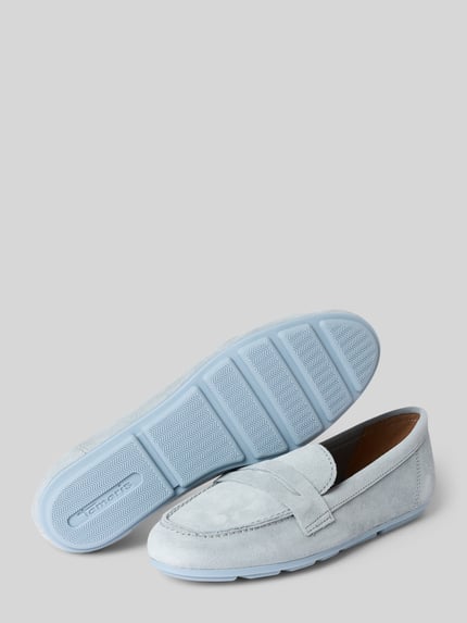 Produktfoto, Loafer aus echtem Veloursleder von Tamaris, Optik: Unifarben, Schuhspitze: Abgerundet, Absatzform: Flach, Verschluss: Schlupf/offen, Sohle: Profiliert, Strukturiert, Materialverarbeitung: Velours, Material: Echtleder