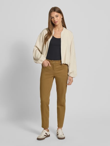Luisa Cerano Hose mit rückseitigen Teilungsnähten Camel 1