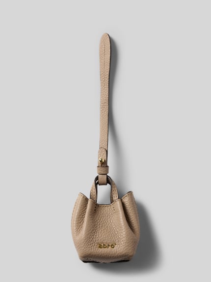 Abro Anhänger aus echtem Leder Modell 'Essential' Taupe 1