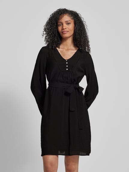 VERO MODA Minikleid mit Bindegürtel Modell 'MIRA' Black 4