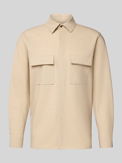 Productfoto, Relaxed Fit Hemdjacke met Schurwoll-Anteil model 'Arion' van DIGEL, elastische materiaalmix, borstzakken, platte kraag, sportmanchetten, ruglengte maat M 76 cm, beige kleur, rechte lijnen, fijne textuur