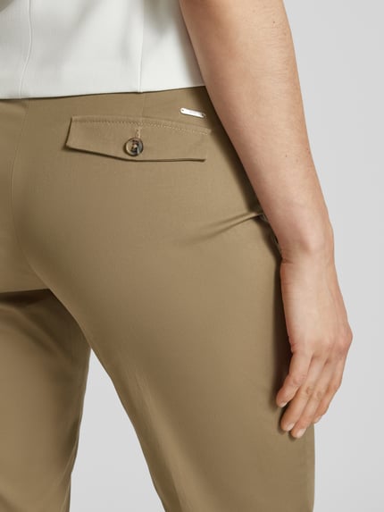 Brax Broek in verkorte pasvorm met steekzakken, model 'MARA' Olijfgroen - 3