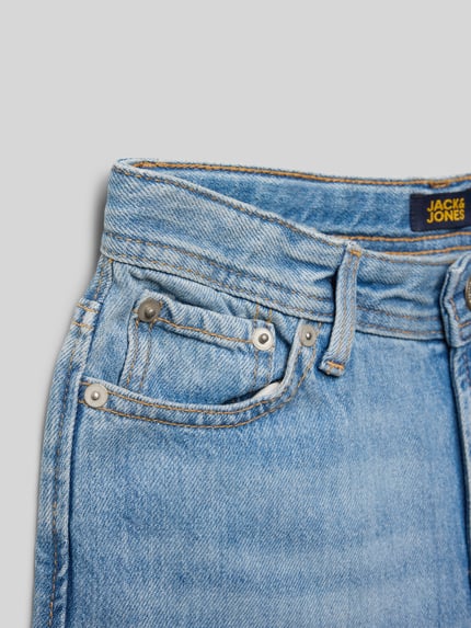 JACK & JONES Loose Fit Jeansshorts mit Eingrifftaschen Modell 'TONY' Hellblau 2
