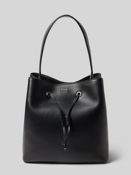 Produktfoto, Henkeltasche mit Label-Applikation Modell 'SANDY BUCKET' von BOSS, Optik: Unifarben, rechteckige Form, Kunstleder, Standfüße, Reißverschluss, Tunnelzug, Hauptfach, Innenfach, Tragehenkel, feine Struktur.