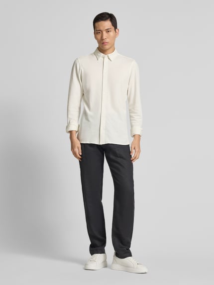 Casual Friday Koszula casualowa o kroju slim fit z kołnierzykiem typu kent model ‘ARTHUR’ Złamany biały 1