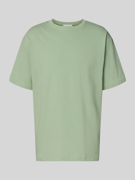 Produktfoto, Relaxed Fit T-Shirt aus reiner Baumwolle Modell 'MAARKOS HEAVY WEIGHT' von Armedangels, unifarben in hellem Grün, kurzer Schnitt, Rundhals, Logo-Stitching, Jersey-Textur