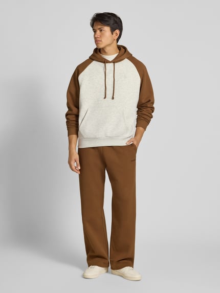 REVIEW Sweatpants mit elastischem Bund Mittelbraun 1
