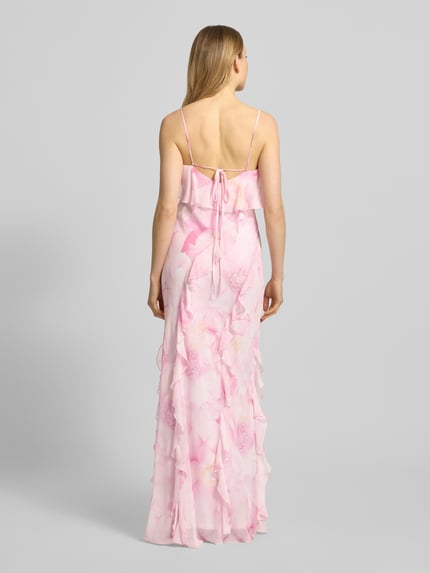Vrouwenmodel draagt Slim Fit Maxikleid met Rüschenbesatz van Jake*s Cocktail, lichtroze allover-print, spaghetti-bandjes, volledige rugweergave