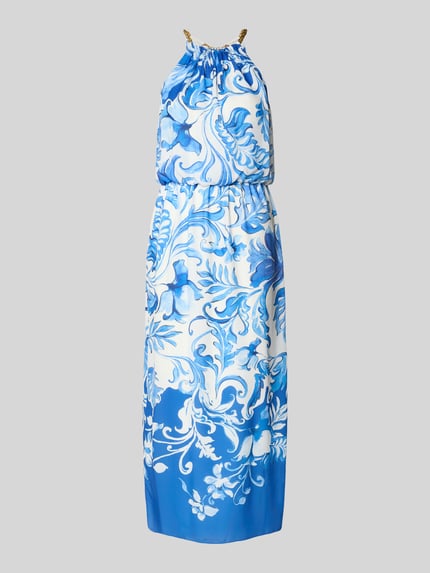 Produktfoto, Cocktailkleid im Allover-Look mit Seitenschlitz von Adrianna Papell, blau-weiß gemustertes Midikleid, taillierter Schnitt, Neckholder, weich fließende Textur, Rückenlänge 110 cm bei Größe 36, Brustweite 47 cm bei Größe 36