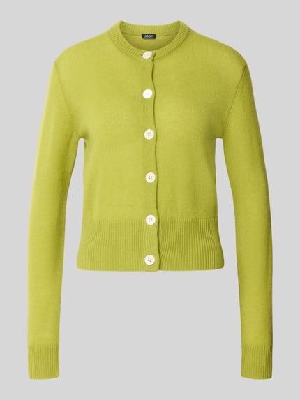Produktfoto, Strickjacke aus Kaschmir mit Rundhalsausschnitt Modell 'Karina' von JOOP! in Grün, Slim-Fit, Knopfleiste, glatte Struktur, Damen, Rückenlänge 54 cm, Ärmellänge 70 cm, Größe 36