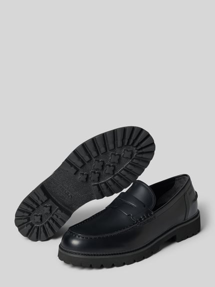Productfoto, zwarte loafers van glad leer met grove zool, glanzend oppervlak, Heren Loafer Draven_loaf_bo_BP van HUGO.