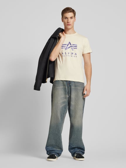 Alpha Industries T-shirt z nadrukiem z logo Złamany biały 1