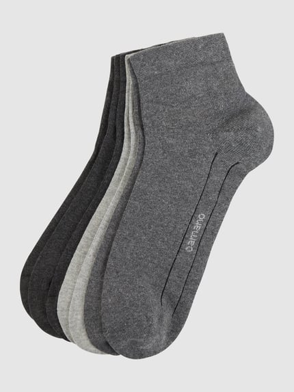 Produktfoto, Socken mit Label-Print im 7er-Pack von camano, verschiedene Grautöne, Baumwoll-Mix mit Stretch, körpernah, gerippter Abschluss