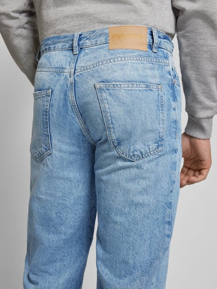 REVIEW Essentials Straight Fit Jeans Blau 3