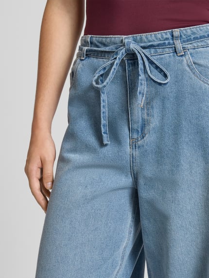 NOISY MAY® Loose Fit Jeans mit Bindegürtel Modell 'MAISY' Hellblau 3
